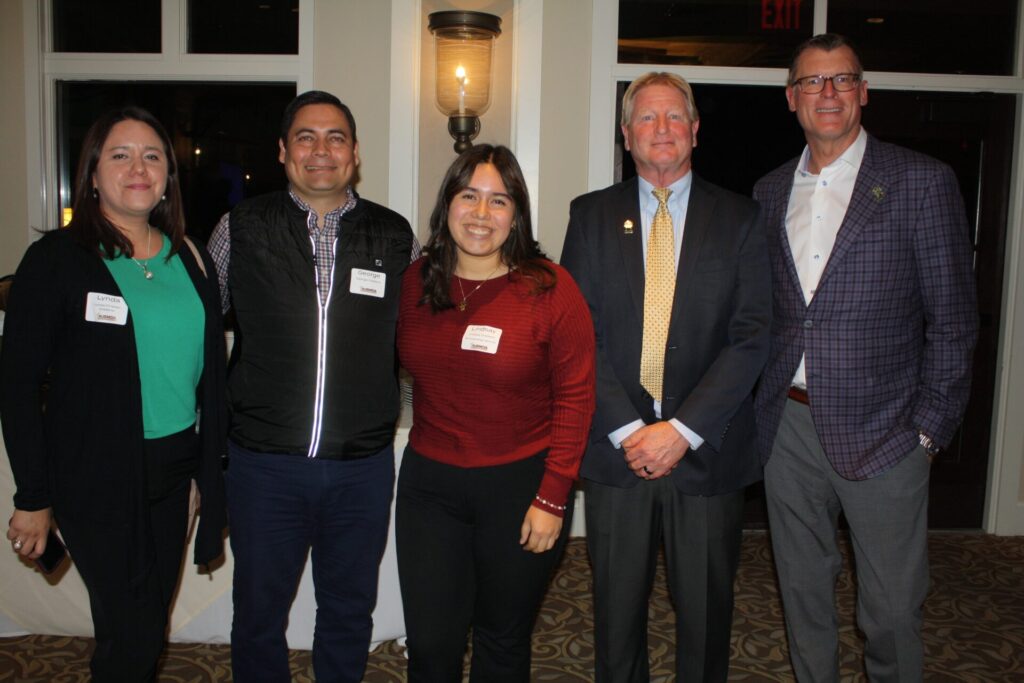 NJBMDA scholarship winner Lindsay Orellano and her parents